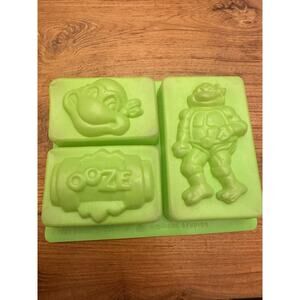Vintage 1991 TMNT Royal Gelatin Mold - Secret of the Ooze